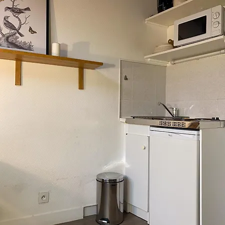 Ares Apartment *